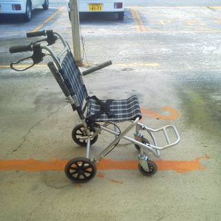 車椅子　超軽量