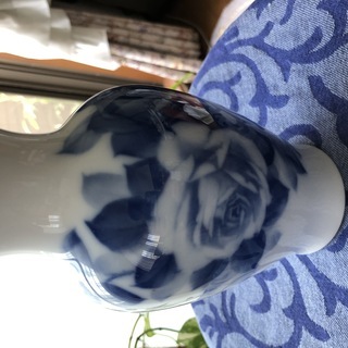 大倉陶園　ブルーローズ　花瓶