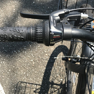 クロスバイクjeep 　カゴ付き　自転車　26インチ　18段変速