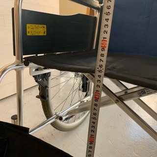 【名古屋市】自走式車いす(美品)