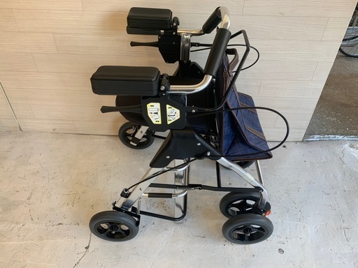 名古屋市】シルバーカー 幸和製作所 テイコブリトルF(WAW03) 色・ブルー