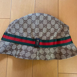GUCCI  人気のGG柄ハット(値引き可能)