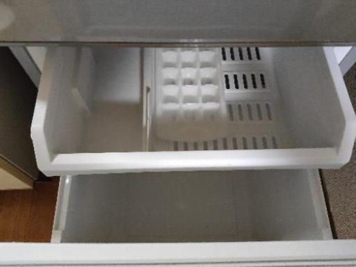 値下げしました！一人暮らしに最適AQUA 冷凍冷蔵庫 AQR-J13H 美品