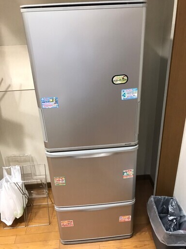 【シャープ】3ドア 冷凍冷蔵庫 350L SJ-WA35B-S 2015年 日本製
