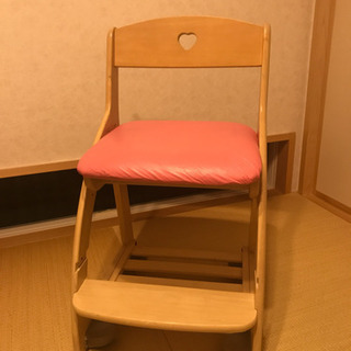 【コイズミ】学習椅子 座面・足置き調節可能