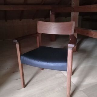 価格見直し カリモク ダイニングチェア ウォールナット 合成皮革