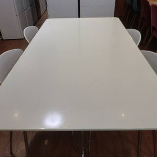 【中古品】自社配送＆設置可能　Calligaris（カリガリス）ダイニングテーブル & Chloe(クロエ) チェア ダイニング5点セット