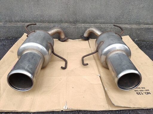 スバル レガシィBP5 STI Genome ゲノム マフラー 2本出し 美品 最終