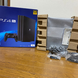 PlayStation®4 Pro ジェット ・ブラック 1TB...