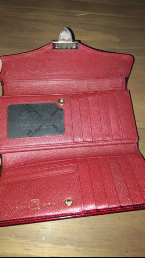 バランシアター ワニ柄 赤 長財布 「サンローラン」の長財布＆ミニ財布＆