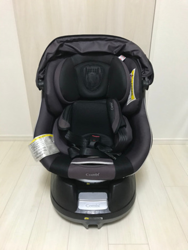 ⭐️値下げしました　Combiチャイルドシート　NEROOM