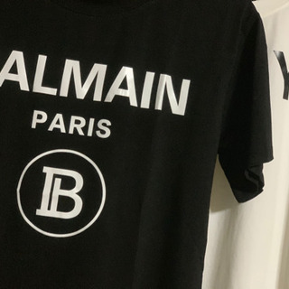 BALMAIN 半袖Tシャツ