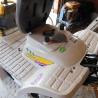 田植え機　Ｆ100