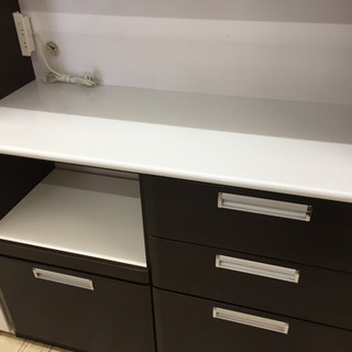 7/21東区和白  定価¥172,000  2面レンジボード  スチーム対応  中板高さ調整可能  カッコイイ  シンプル  スタイリッシュ