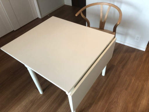 Ikea 白ダイニングテーブル 伸長式 Shuhei 駒沢大学のテーブル ダイニングテーブル の中古あげます 譲ります ジモティーで不用品の処分