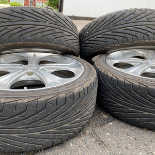 18インチアルミホイール！タイヤバリ溝