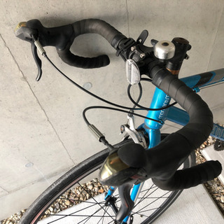 ロードバイク　モーメンタム