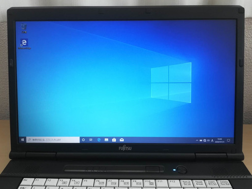 ノートパソコンB 富士通 LIFEBOOK A572/F CPU:core i3 メモリ:4GB 爆速