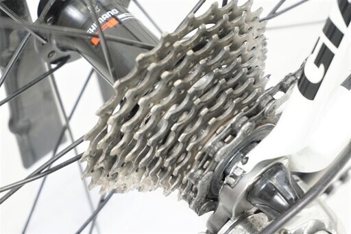 GIANT 「ジャイアント」 TCR ADVANCED 2011年モデル ロードバイク