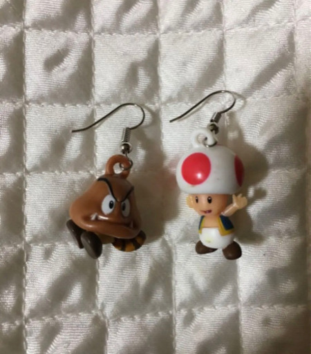 マリオキノピオクリぼうピアスイヤリングキャラクターマリオユニバーサルスタジオコスプレ レックス 金沢のアクセサリー ピアス の中古 古着あげます 譲ります ジモティーで不用品の処分