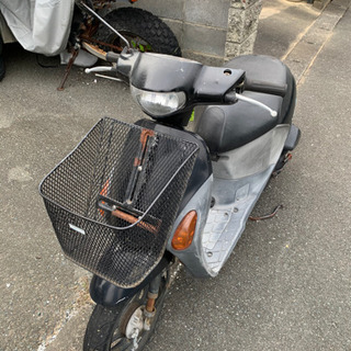 スズキレッツ4 ガス欠してましたが入れたらかかりました