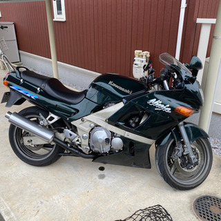 ZZR400 〈NINJA400〉〈400cc〉〈車検付き〉値下...