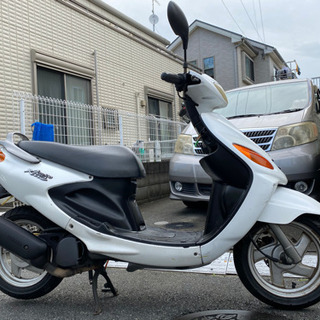 グランドアクシス100