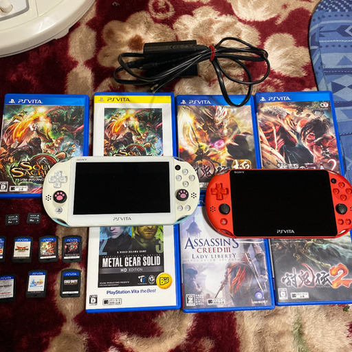 PlayStationvita2000 本体2機 ソフト14本 メモステ