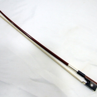 メンテ済み HORA 分数1/8 幼児用 バイオリン 東ヨーロッパ ルーマニア産 2015年頃 未使用 弓 FOM 肩当 アジャスター内臓テールピース ケース 幼児 キッズにおすすめ!! 良音 FOM 肩当 管理2217 メンテ済み HORA 分数1/8 幼児用 バイオリン 東ヨーロッパ ルーマニア