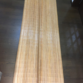 竹でできた敷物　