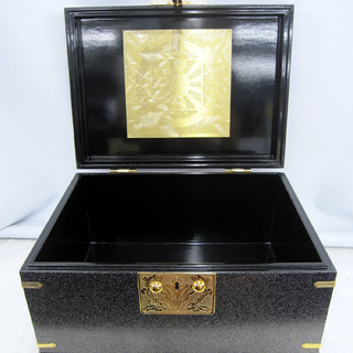 ボックス 箱 ハングル文字 ブラック×ゴールド 幅39×奥行29×高さ22cm 小物入れ 蓋付き BOX 収納 インテリア 物入れ 札幌 東区 ボックス 箱 ハングル文字 ブラック×ゴールド 幅39×奥行29×高さ22cm
