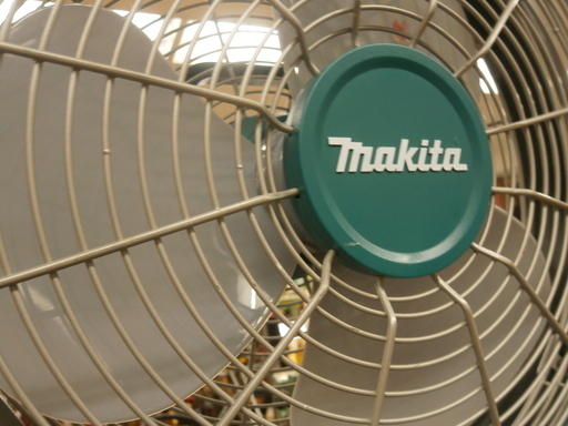 【引取限定】マキタ　充電式 扇風機 産業扇　中古品　CF300D　本体のみ　makita【ハンズクラフト八幡西店】