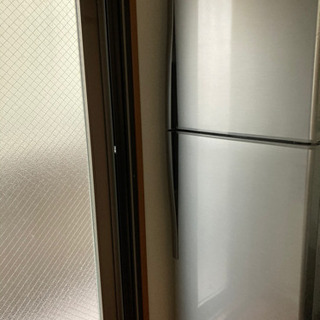 【取引中】冷蔵庫　2-3人用 2014年製　R-23DA HIT...