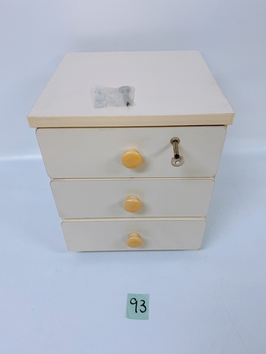 93整理箱 3段 鍵付 小物入れ 収納箱 幅 約29 5cm 奥行き 約29 5cm 高さ 約35cm たすケア 高畑の収納家具 収納ケース の中古あげます 譲ります ジモティーで不用品の処分