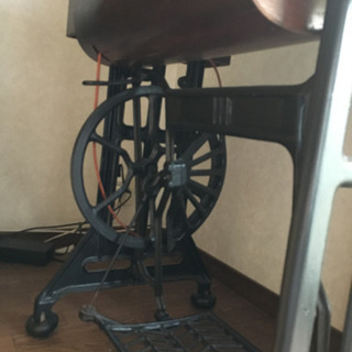 【決定済み】足踏み式ミシン