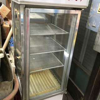 業務用冷蔵庫2