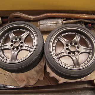 [交渉中] 15インチ 7J マルチ？ オフセット不明 プレセディオ デーモンキャンバー