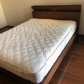 ダブルベッド＆マットレス