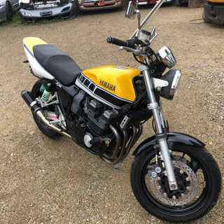 XJ400R (RH02J) カスタムパーツ多数　2001年モデル XJ400R (RH02J) カスタムパーツ多数 2001年モデル