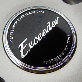 Ｅｘｃｅｅｄｅｒ　１５インチ　スタッドレス　ハイエース、レジアスエース