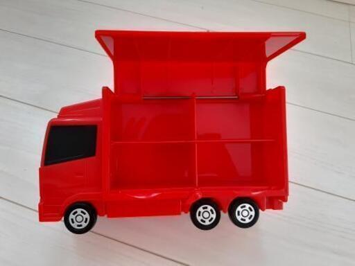 トミカ収納トラック 計8台 ぴぽ 草津のおもちゃ 乗り物 ミニチュア の中古あげます 譲ります ジモティーで不用品の処分