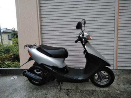 バッテリー新品　タイヤ前後バリ山　ホンダ　ライブディオ #ウーバー　Uber Eats