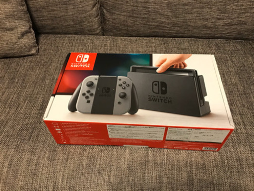 任天堂スイッチ　使用1年未満