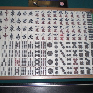 中古品 全自動麻雀卓 龍鳳 ドラ出し 自動配牌　ダブル点数表示　AM-0703A