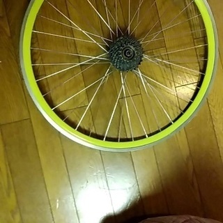 自転車ホイール、タイヤ700×280（28ー622）、ペダル
