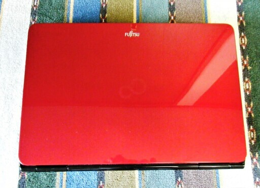 良上品✨/15.6型光沢液晶✨/ルビーレッド✨/高性能Core i5/光速☆彡大容量！新品SSD480GB/快適♬メモリ8GB/HDMI/Microsof Offce 2016✎/すぐ使えるWindows10♪/すぐ繋がるWi-Fi/ブルーレイ/高速☆彡USB3.0/SDカードスロット/WEBカメラ/内臓マイク/10キー付きKB/点検整備清掃済み/クレジットカード決済可能/FUJITSU LIFEBOOK AH700