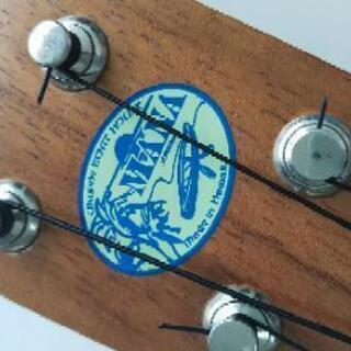 【超美品】MANA ウクレレ(made in Hawaii) 