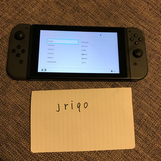 任天堂スイッチ　使用1年未満