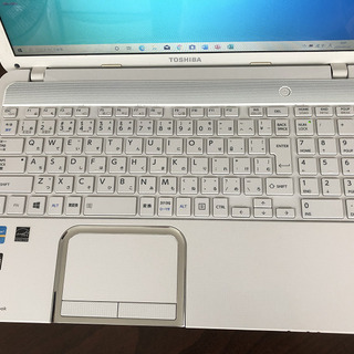 再出品　東芝　dynabook T552/37HKS Core i5 2.60GHz 新品SSD 240GB ブルーレイドライブ搭載　カメラ内臓 4GBメモリ