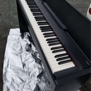CASIO 電子ピアノ px-830